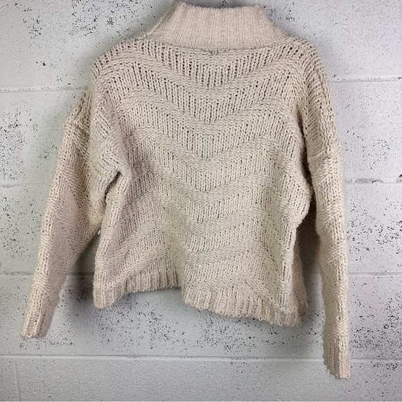 RAGA Madeline High Neck Knit Sweater Chunky Knit Pullover White Size Medium - Picture 6 of 7